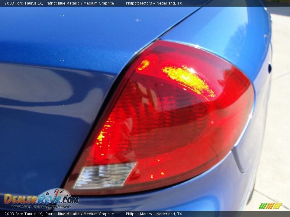 2003 Ford Taurus LX Patriot Blue Metallic / Medium Graphite Photo #18