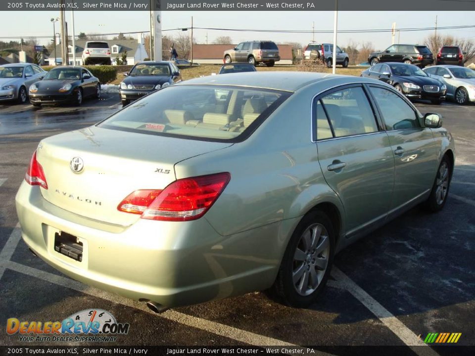 2005 Toyota Avalon XLS Silver Pine Mica / Ivory Photo #6