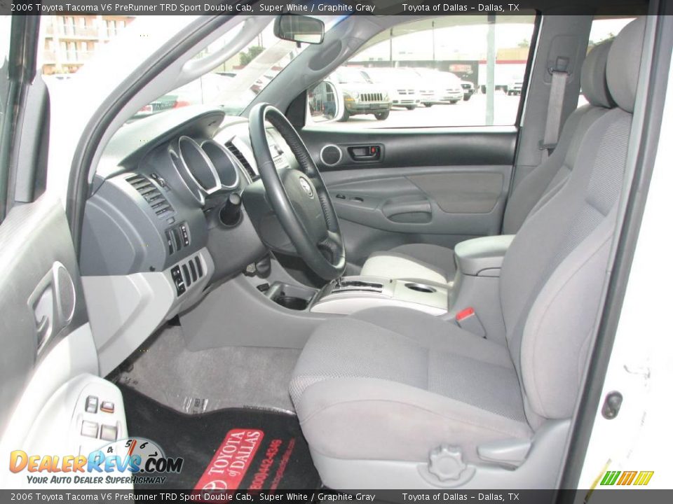 2006 Toyota Tacoma V6 PreRunner TRD Sport Double Cab Super White / Graphite Gray Photo #9