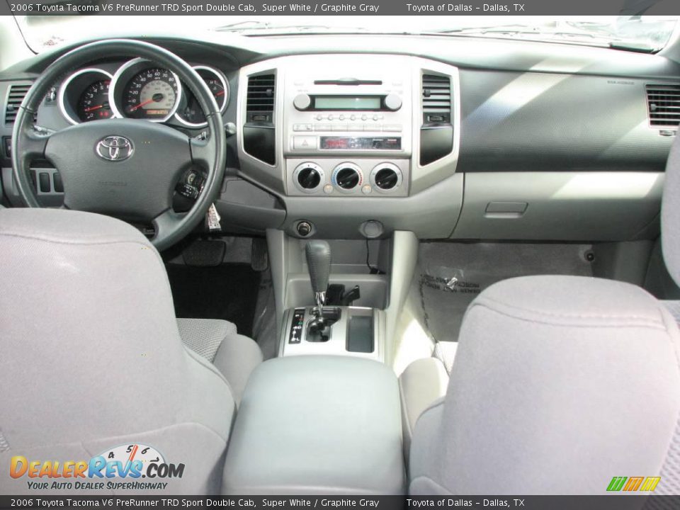 2006 Toyota Tacoma V6 PreRunner TRD Sport Double Cab Super White / Graphite Gray Photo #12