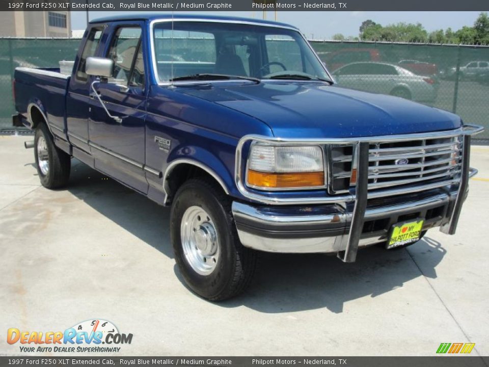 1997 Ford F250 XLT Extended Cab Royal Blue Metallic / Medium Graphite Photo #1