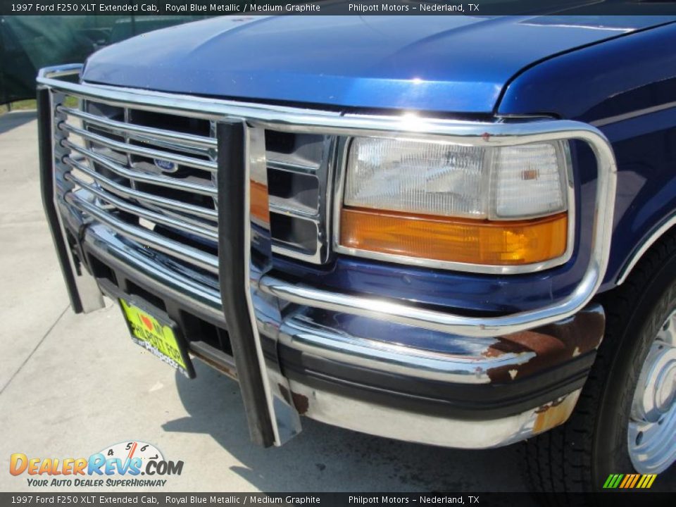 1997 Ford F250 XLT Extended Cab Royal Blue Metallic / Medium Graphite Photo #10