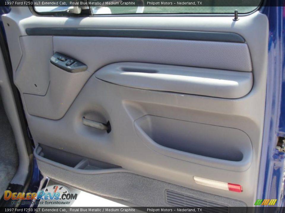 Door Panel of 1997 Ford F250 XLT Extended Cab Photo #18