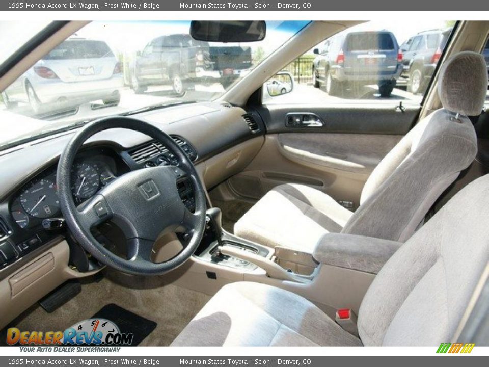 Beige Interior 1995 Honda Accord Lx Wagon Photo 7