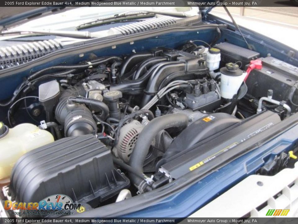 2005 Ford Explorer Eddie Bauer 4x4 Medium Wedgewood Blue Metallic / Medium Parchment Photo #10