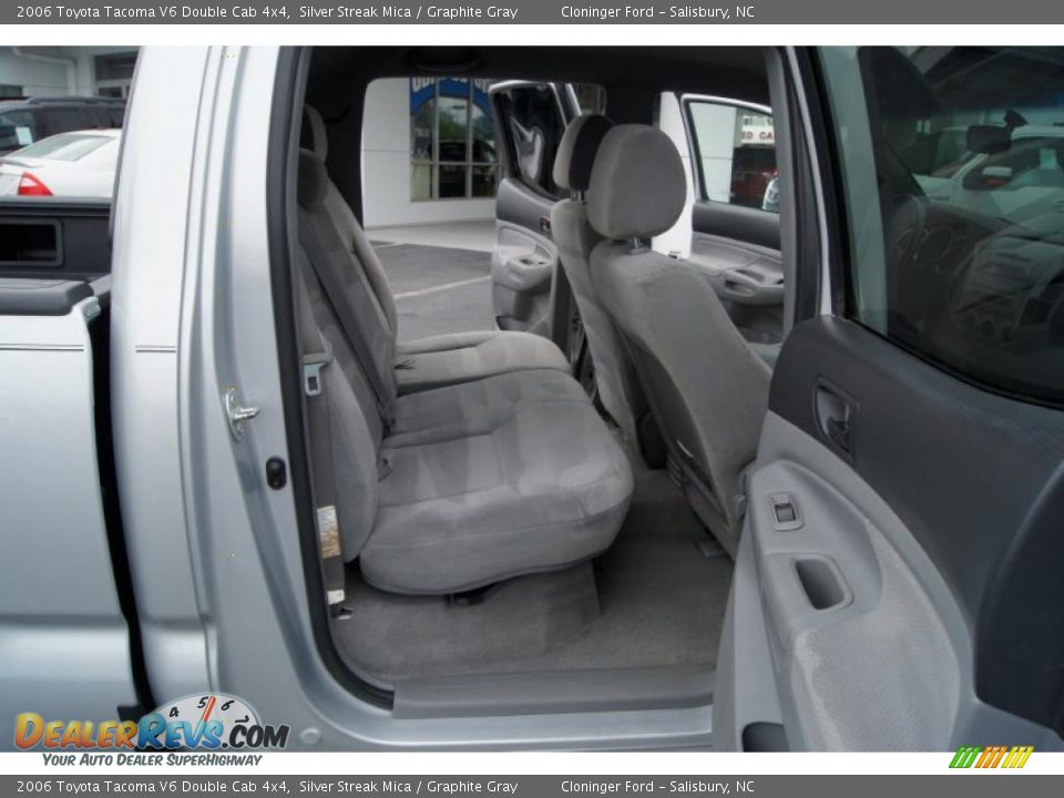 Door Panel of 2006 Toyota Tacoma V6 Double Cab 4x4 Photo #12