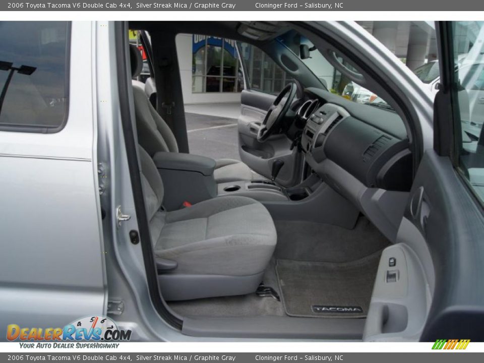 Door Panel of 2006 Toyota Tacoma V6 Double Cab 4x4 Photo #13