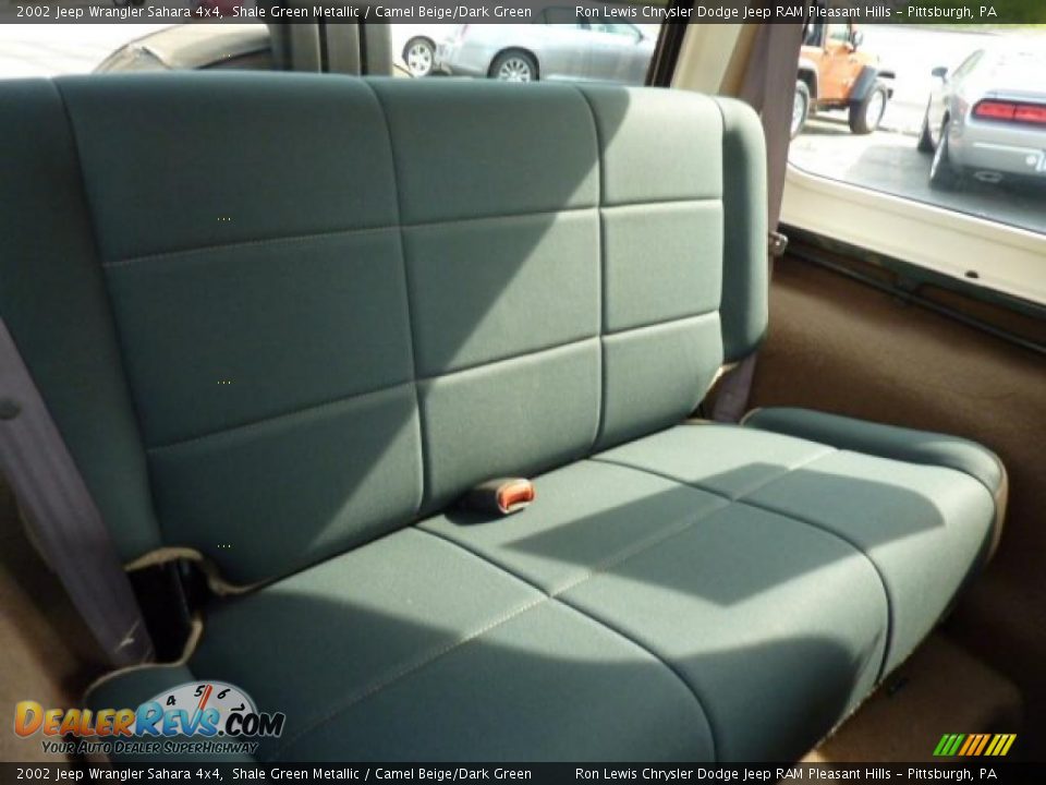 Camel Beige/Dark Green Interior - 2002 Jeep Wrangler Sahara 4x4 Photo #16