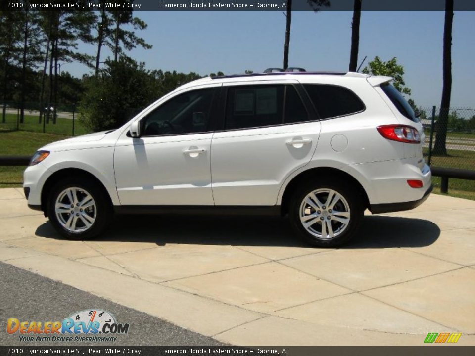 2010 Hyundai Santa Fe SE Pearl White / Gray Photo #9
