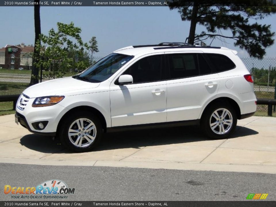 2010 Hyundai Santa Fe SE Pearl White / Gray Photo #11