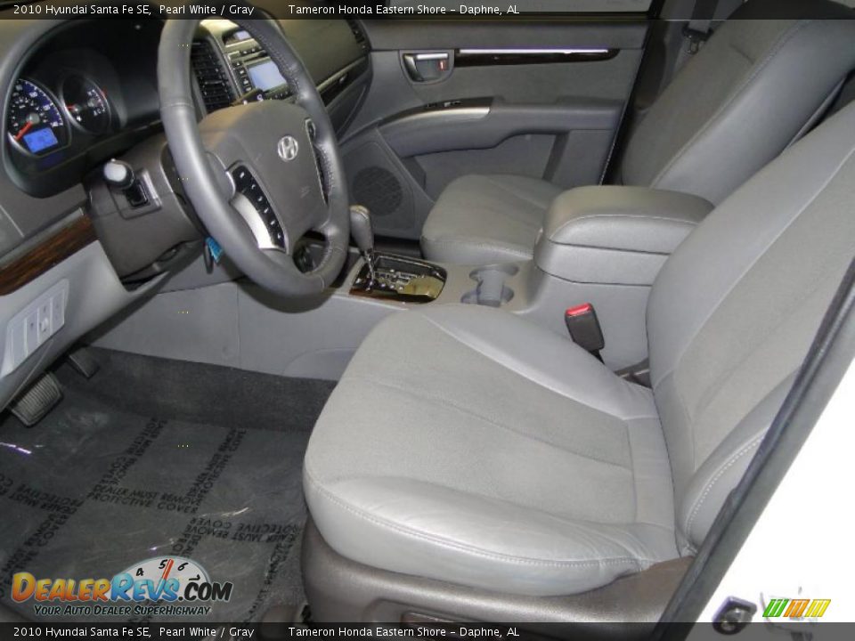 Gray Interior - 2010 Hyundai Santa Fe SE Photo #14