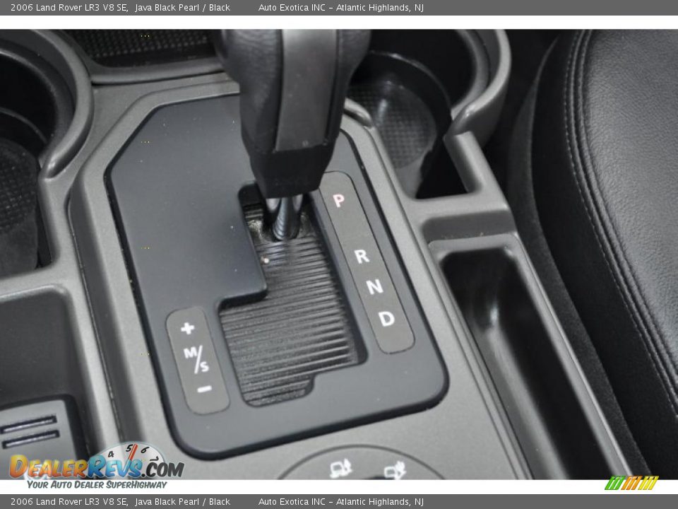 2006 Land Rover LR3 V8 SE Shifter Photo #16