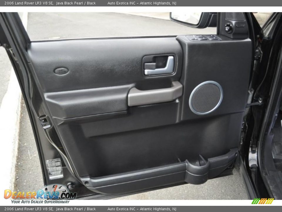 Door Panel of 2006 Land Rover LR3 V8 SE Photo #21