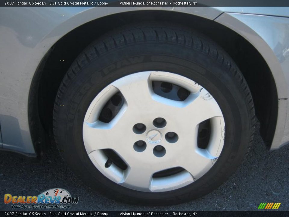 2007 Pontiac G6 Sedan Blue Gold Crystal Metallic / Ebony Photo #16