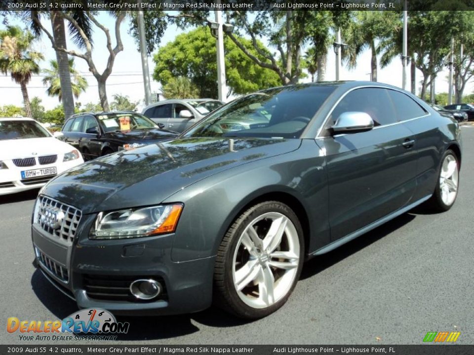 Meteor Grey Pearl Effect 2009 Audi S5 4.2 quattro Photo #10