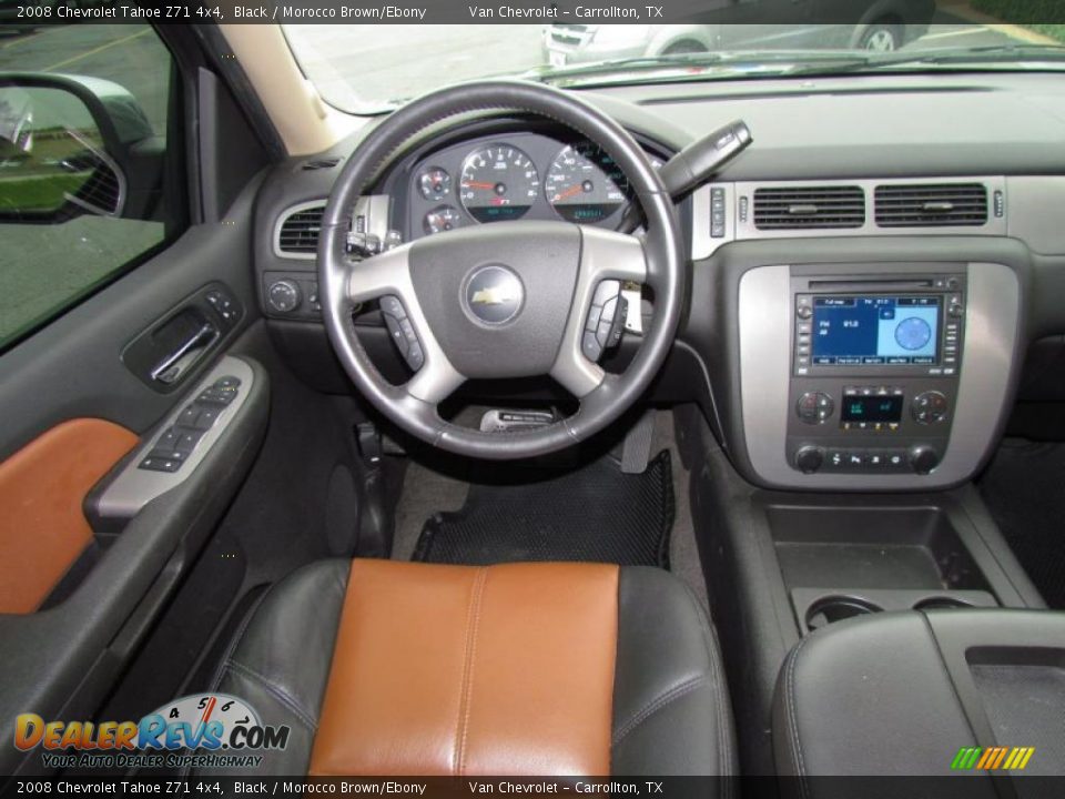 Dashboard of 2008 Chevrolet Tahoe Z71 4x4 Photo #15