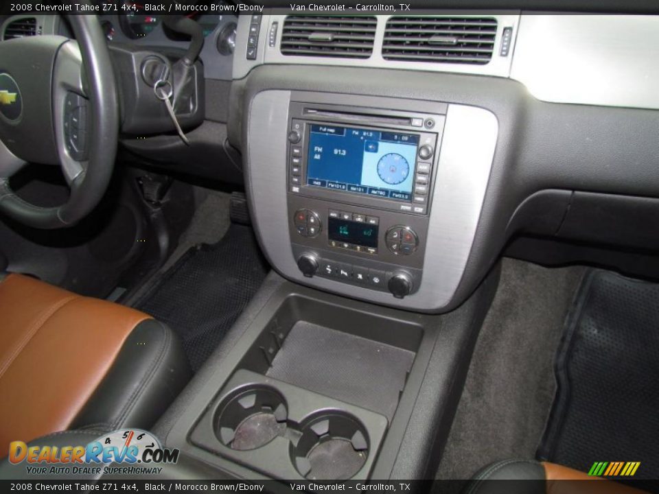 Controls of 2008 Chevrolet Tahoe Z71 4x4 Photo #16