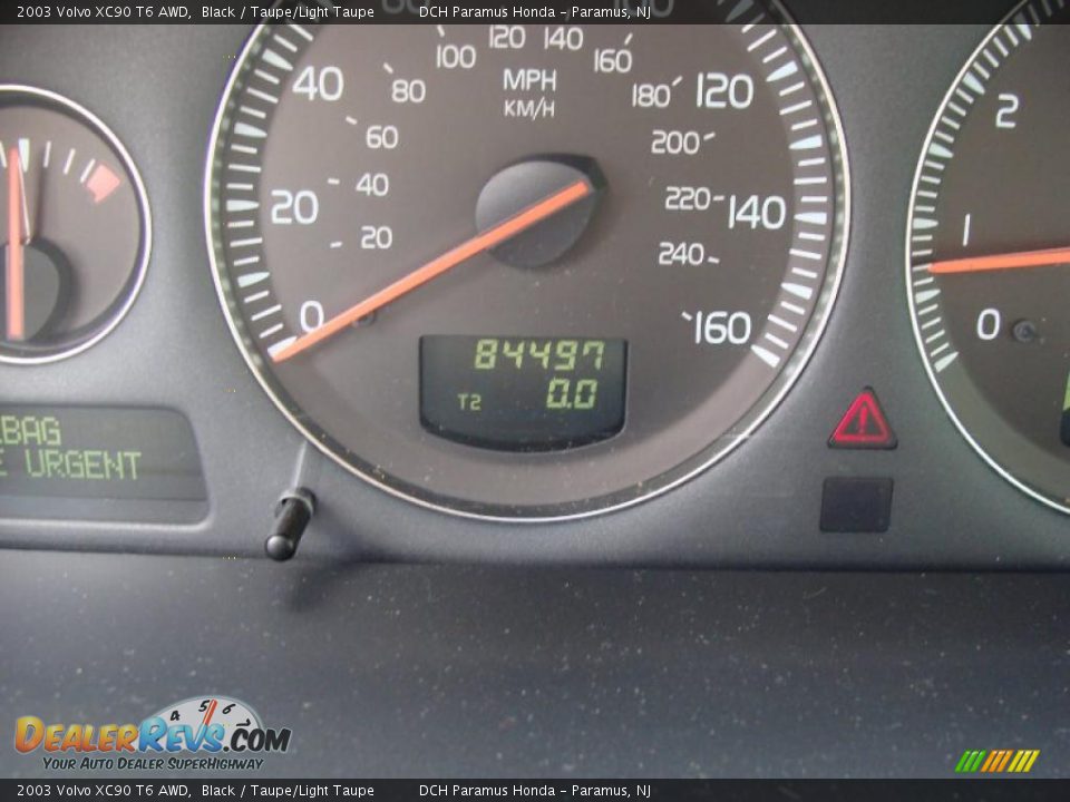 2003 Volvo XC90 T6 AWD Black / Taupe/Light Taupe Photo #25
