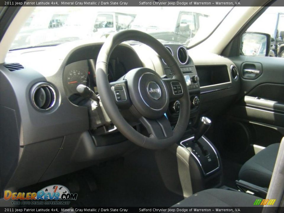 2011 Jeep Patriot Latitude 4x4 Mineral Gray Metallic / Dark Slate Gray Photo #5