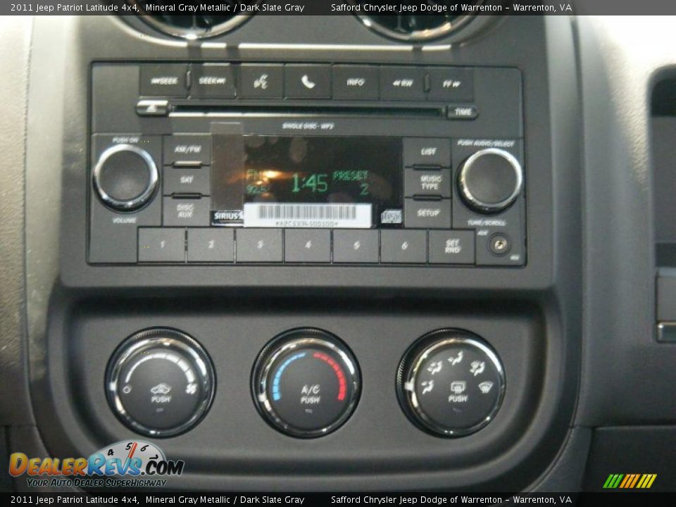 2011 Jeep Patriot Latitude 4x4 Mineral Gray Metallic / Dark Slate Gray Photo #10