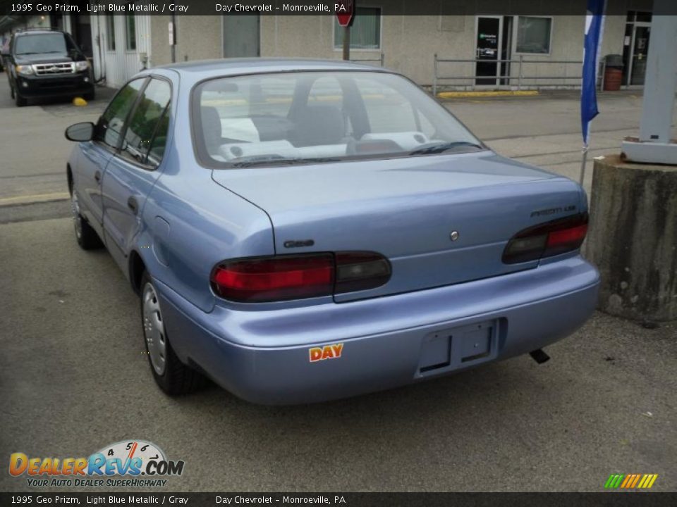 1995 Geo Prizm Light Blue Metallic / Gray Photo #4