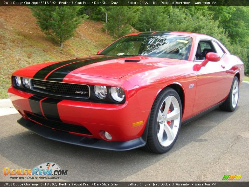 Front 3/4 View of 2011 Dodge Challenger SRT8 392 Photo #1