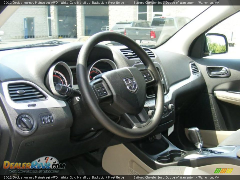2011 Dodge Journey Mainstreet AWD White Gold Metallic / Black/Light Frost Beige Photo #5