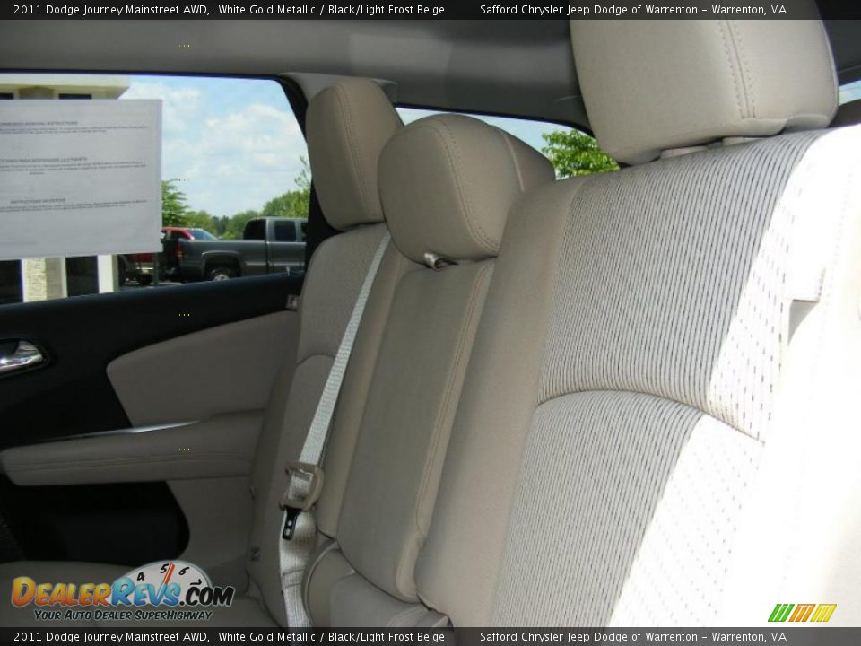 2011 Dodge Journey Mainstreet AWD White Gold Metallic / Black/Light Frost Beige Photo #7