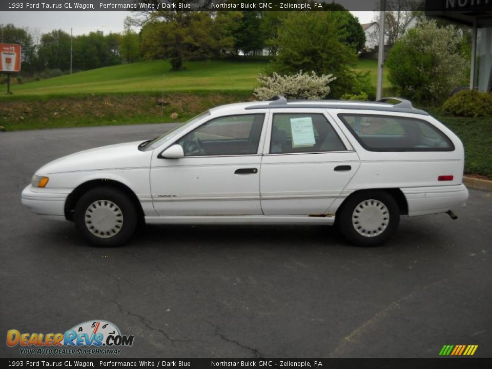 Performance White 1993 Ford Taurus GL Wagon Photo #8