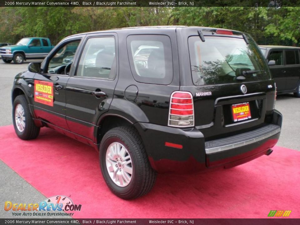 2006 Mercury Mariner Convenience 4WD Black / Black/Light Parchment Photo #8