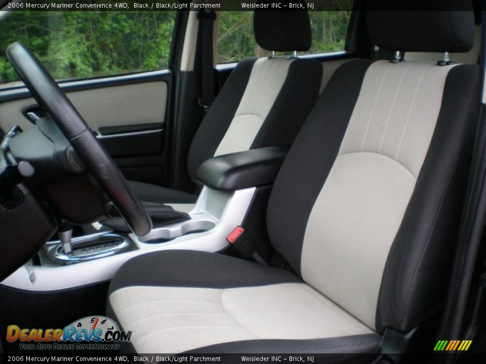 Black/Light Parchment Interior - 2006 Mercury Mariner Convenience 4WD Photo #13