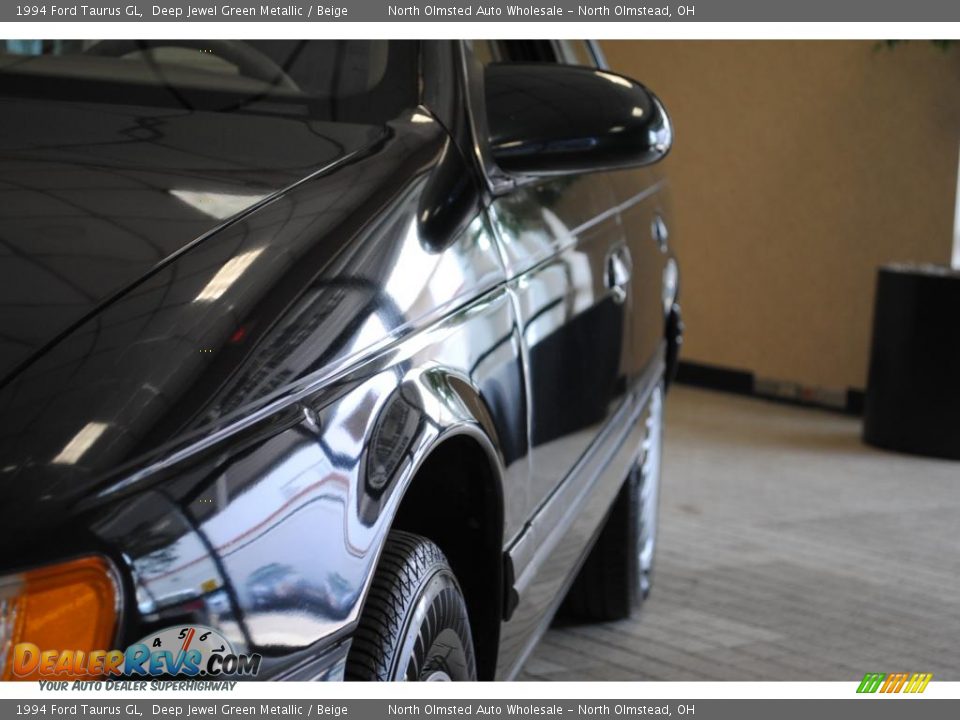 1994 Ford Taurus GL Deep Jewel Green Metallic / Beige Photo #4