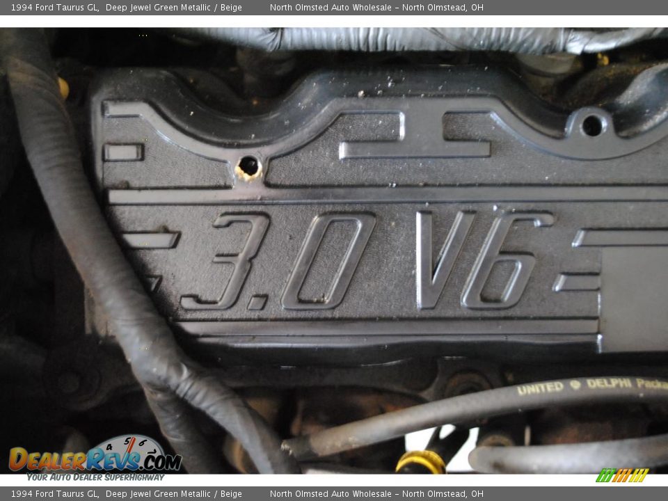 1994 Ford Taurus GL Deep Jewel Green Metallic / Beige Photo #16