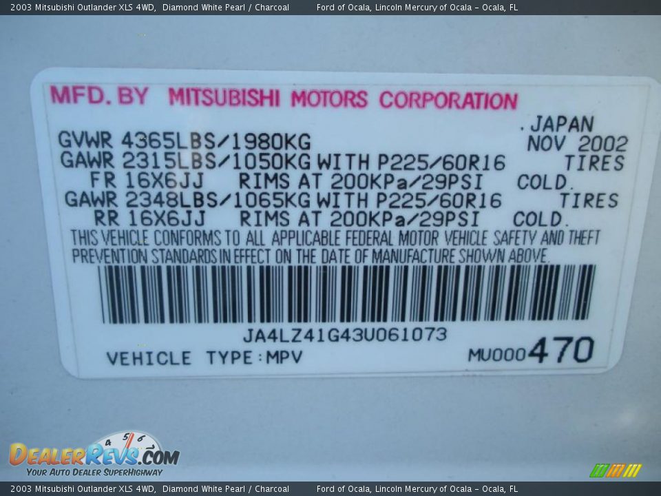 2003 Mitsubishi Outlander XLS 4WD Diamond White Pearl / Charcoal Photo #24