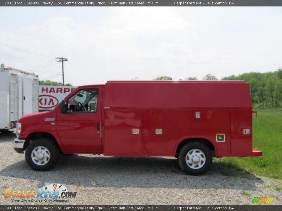 2011 Ford E Series Cutaway E350 Commercial Utility Truck Vermillion Red / Medium Flint Photo #8