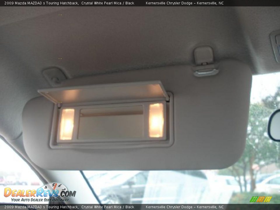 2009 Mazda MAZDA3 s Touring Hatchback Crystal White Pearl Mica / Black Photo #19