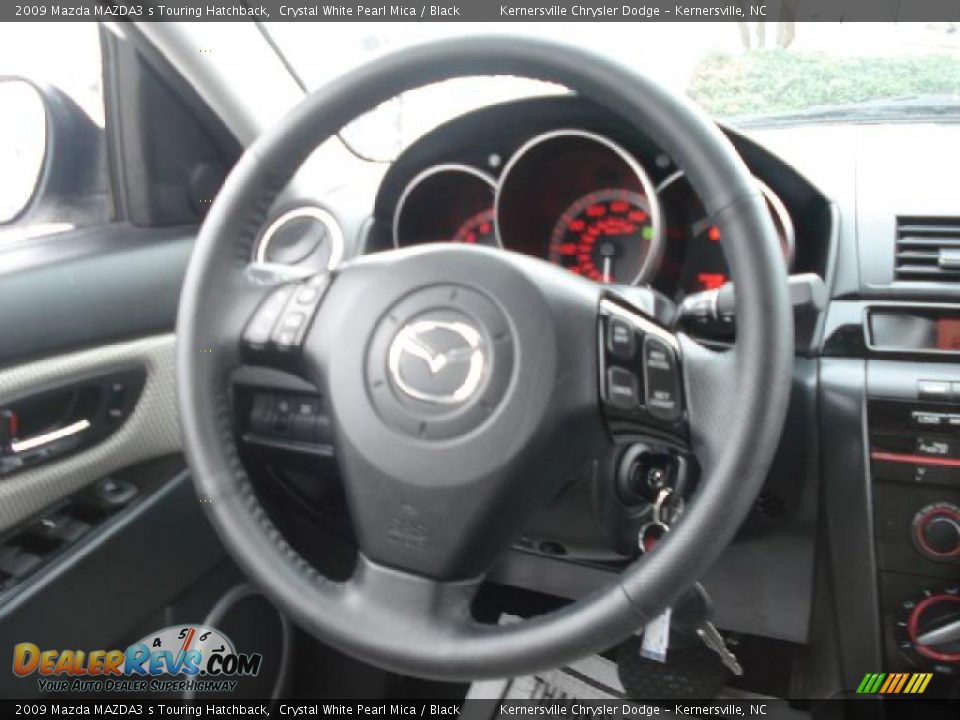 2009 Mazda MAZDA3 s Touring Hatchback Crystal White Pearl Mica / Black Photo #24