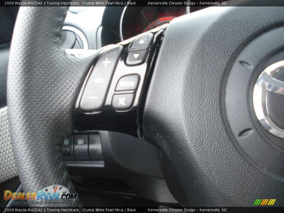 2009 Mazda MAZDA3 s Touring Hatchback Crystal White Pearl Mica / Black Photo #27