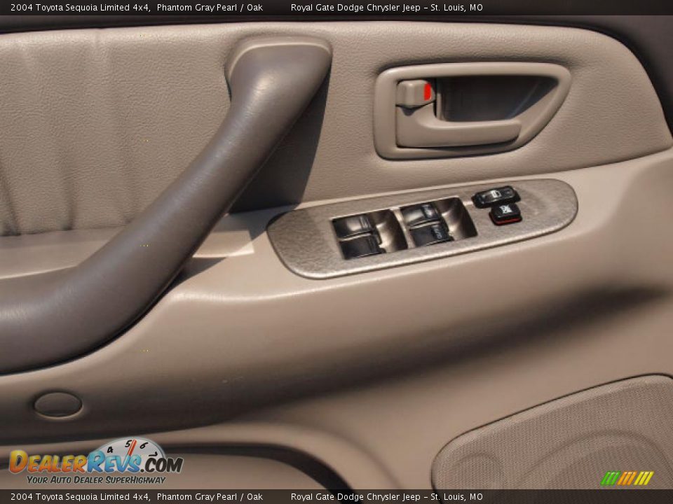 2004 Toyota Sequoia Limited 4x4 Phantom Gray Pearl / Oak Photo #15