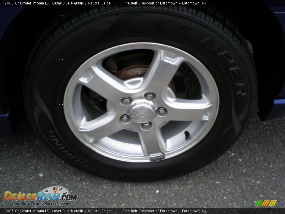 2005 Chevrolet Impala LS Wheel Photo #3