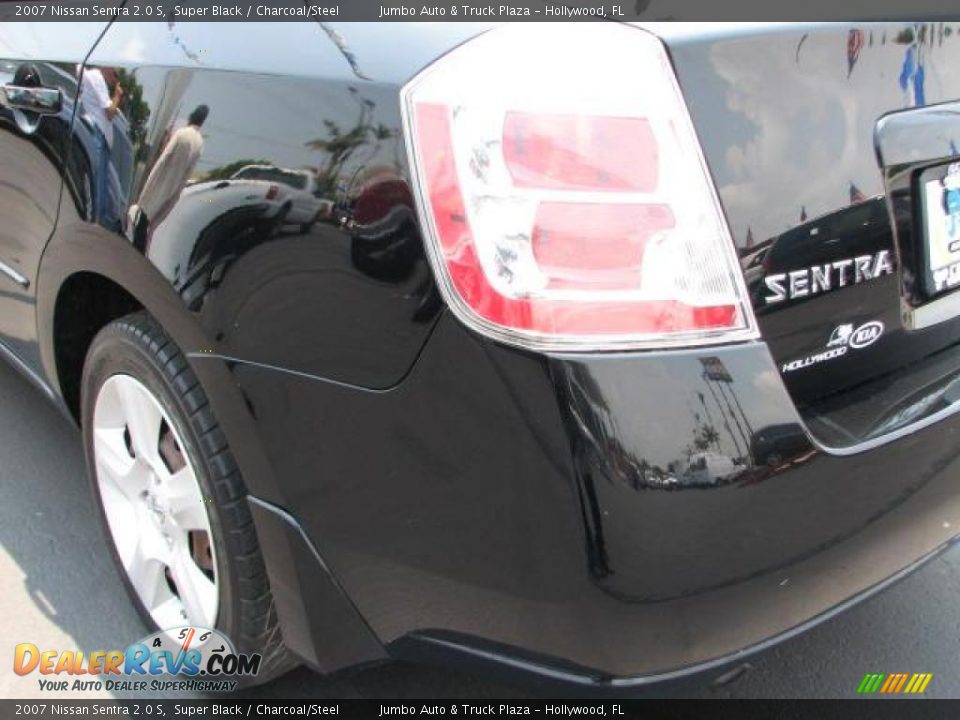 2007 Nissan Sentra 2.0 S Super Black / Charcoal/Steel Photo #8