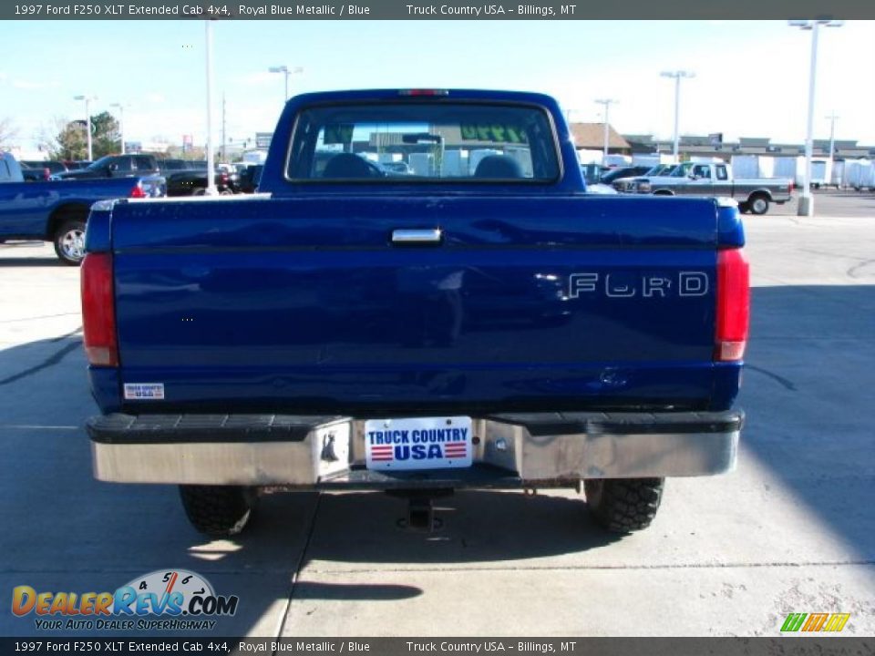 1997 Ford F250 XLT Extended Cab 4x4 Royal Blue Metallic / Blue Photo #4