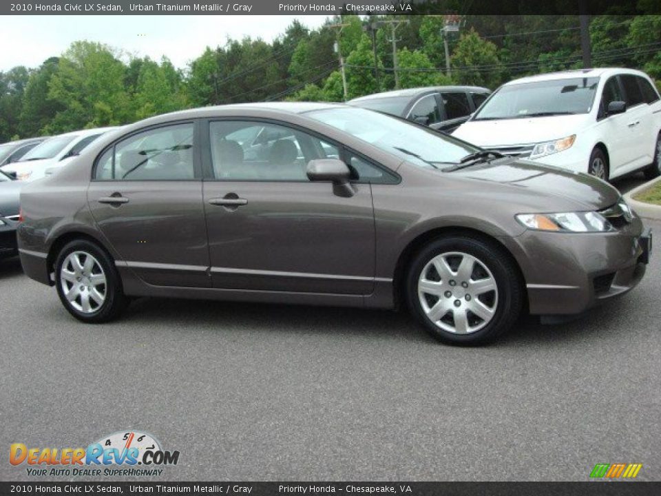 2010 Honda Civic LX Sedan Urban Titanium Metallic / Gray Photo #5