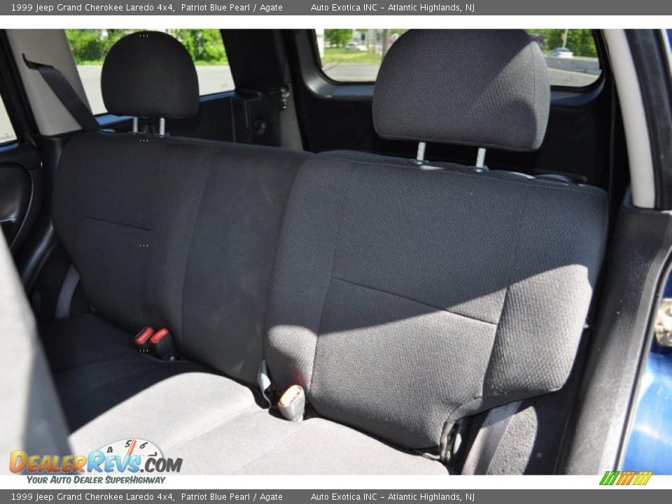 1999 Jeep Grand Cherokee Laredo 4x4 Patriot Blue Pearl / Agate Photo #6