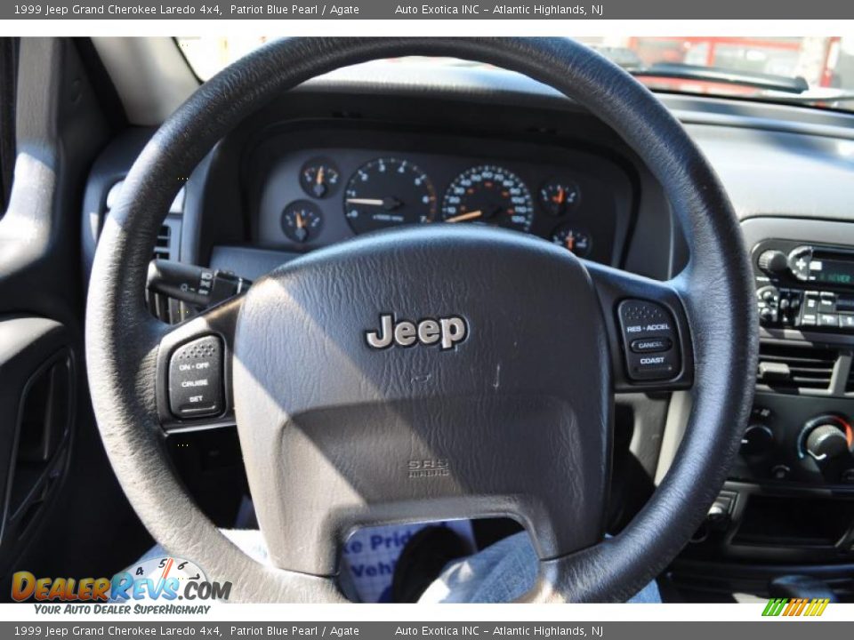 1999 Jeep Grand Cherokee Laredo 4x4 Patriot Blue Pearl / Agate Photo #10