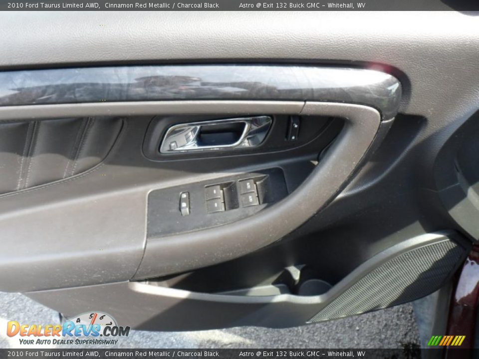 Door Panel of 2010 Ford Taurus Limited AWD Photo #11