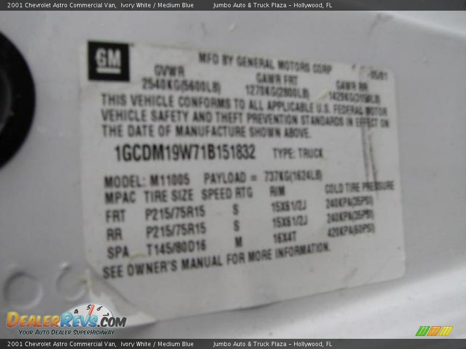 2001 Chevrolet Astro Commercial Van Ivory White / Medium Blue Photo #17