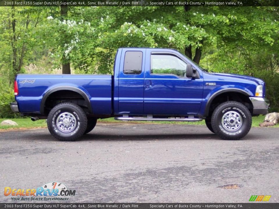 2003 Ford F350 Super Duty XLT SuperCab 4x4 Sonic Blue Metallic / Dark Flint Photo #13