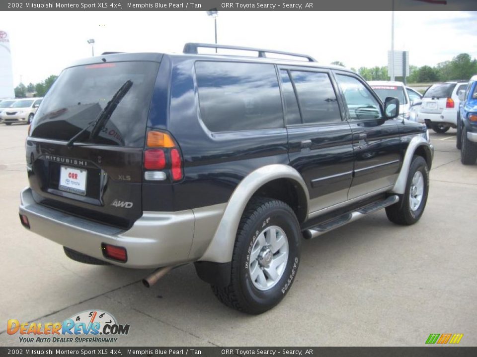 2002 Mitsubishi Montero Sport XLS 4x4 Memphis Blue Pearl / Tan Photo #7