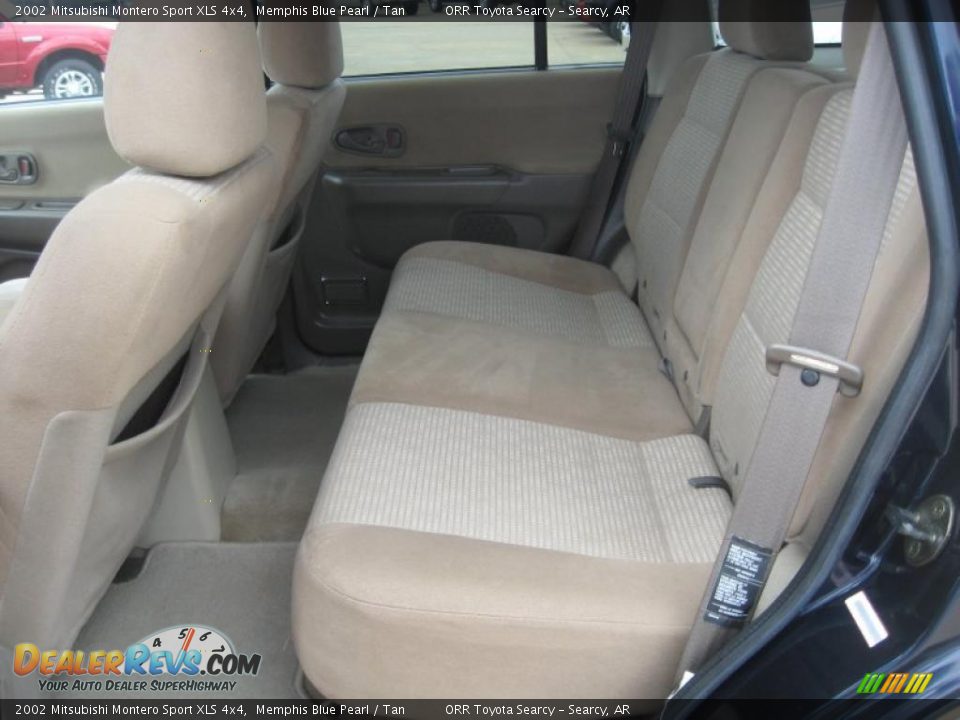 Tan Interior - 2002 Mitsubishi Montero Sport XLS 4x4 Photo #16